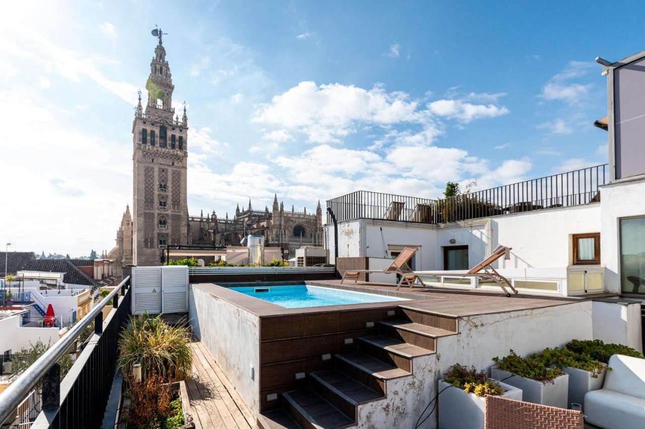 Cathedral Apartment, Upper Floor Apartment Sevilla Exterior foto